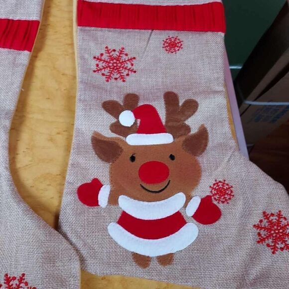 Christmas stockings, set of 3 NWOT - Picture 9 of 10
